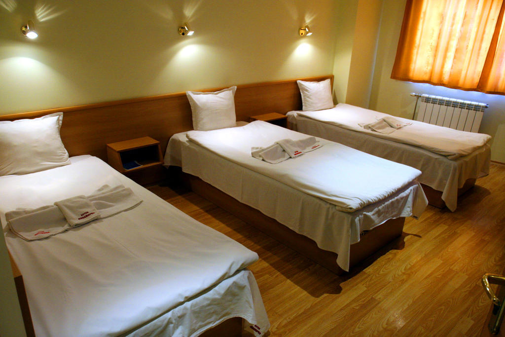 Hotel Mehdjarel Шумен Номер фото